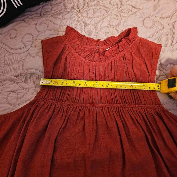 Nine West high neck smocked shell - Picture 3 of 6